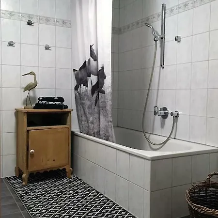 Ruef Stefanie Apartment *